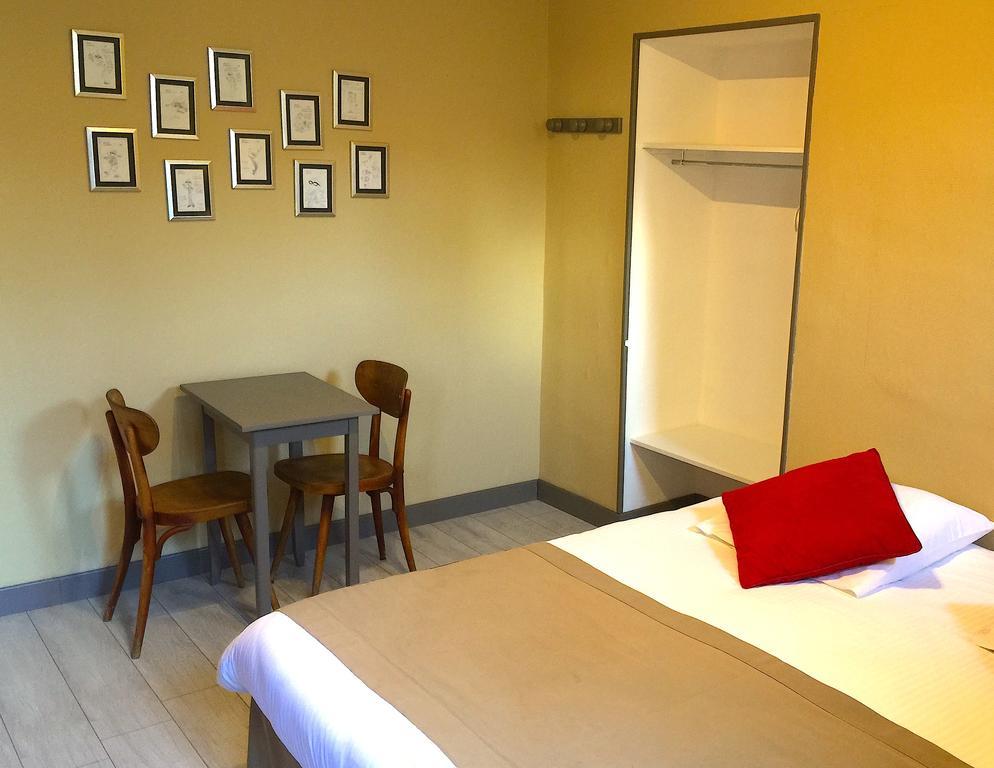 Hotel L'Estaminet Mazille Zimmer foto